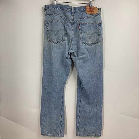 Levi's Men's Classic 501 Cotton Straight Leg Button Fly Distressed Jeans Size 35 - Picture 2 of 15